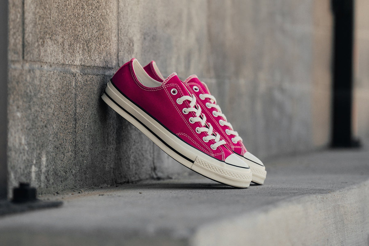 Converse All Star Chuck '70 Low "Pink Pop" Available Now
