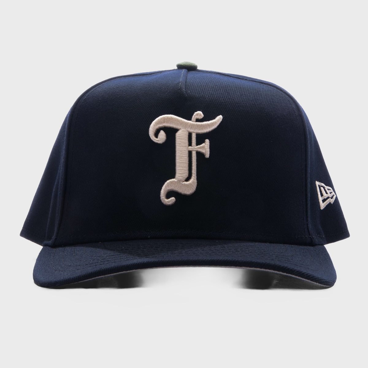 New Era x Feature 9Fifty 곡선 A 프레임 - 네이비