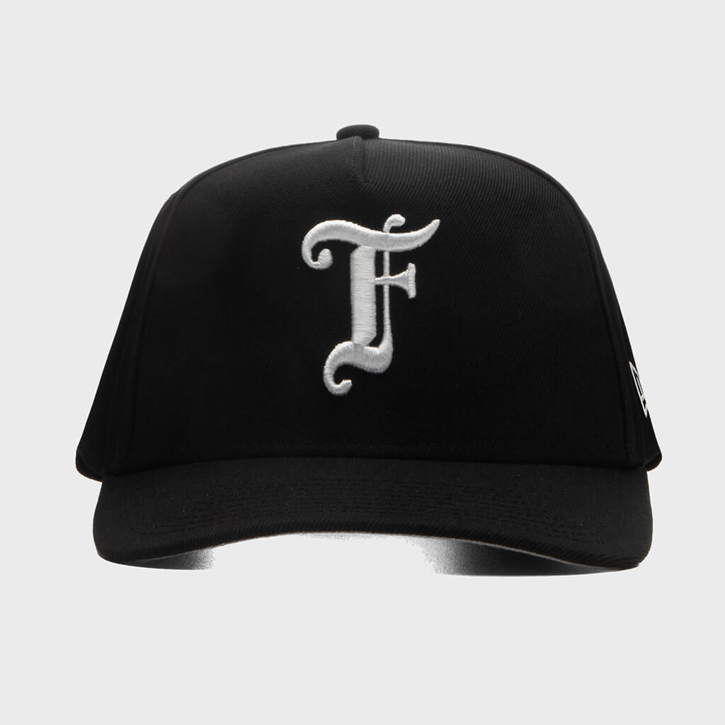 기능 X New ERA 950AF 커브 스냅백 - 검은 색