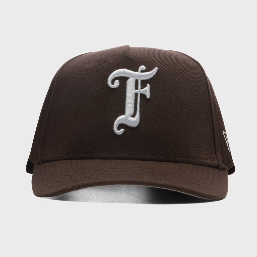기능 X New ERA 950AF Curve Snapback -Walnut