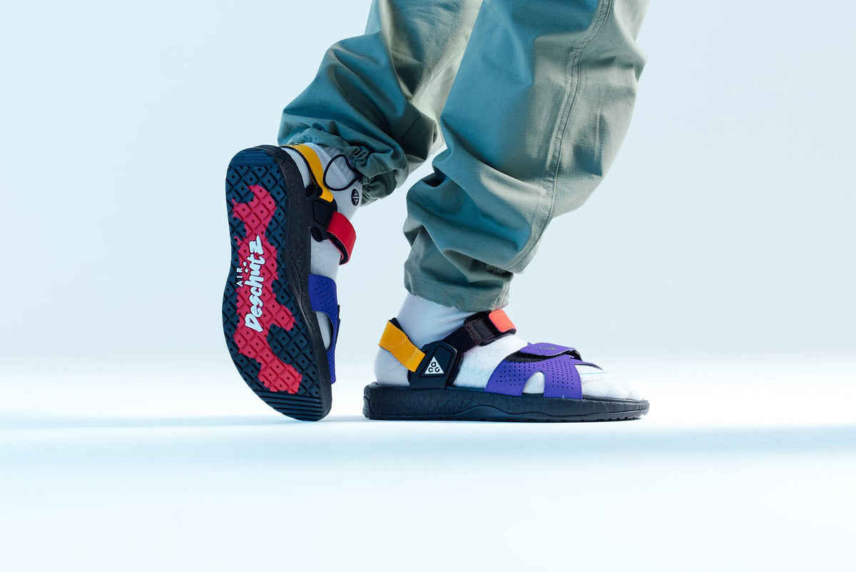 featuredrelease -preordertop- -preorder1-