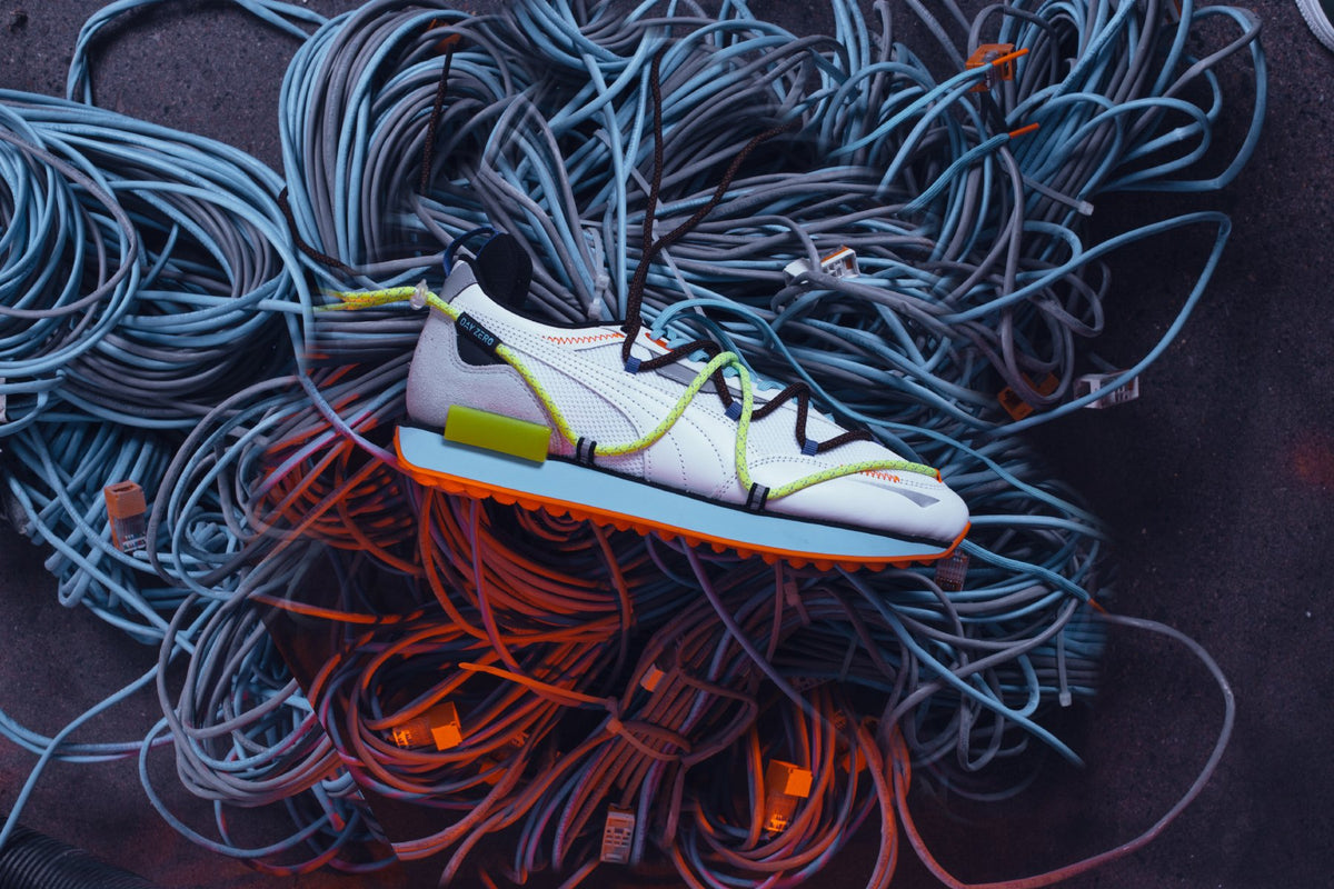 featuredrelease -preordertop- -preorder1-